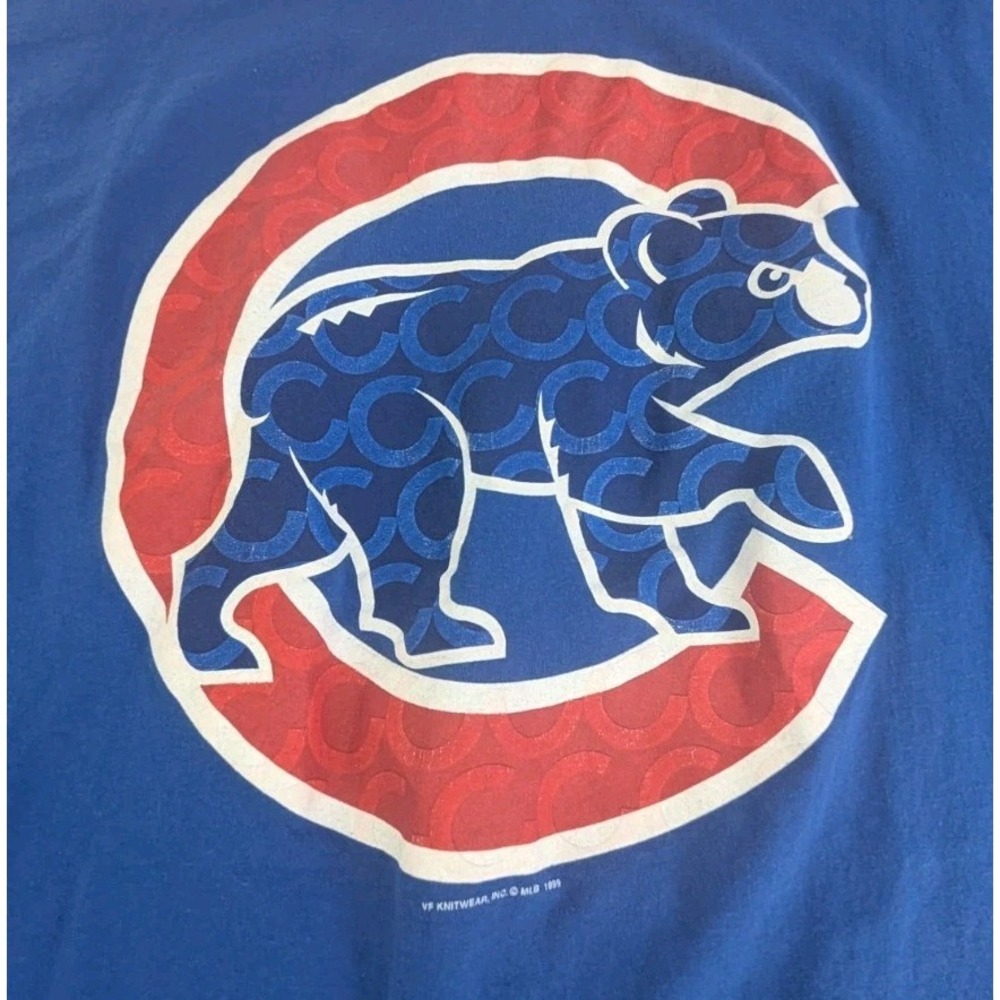 Vintage 90s Chicago Cubs T Shirt Nutmeg MLB Size Large Made In USA 1999
